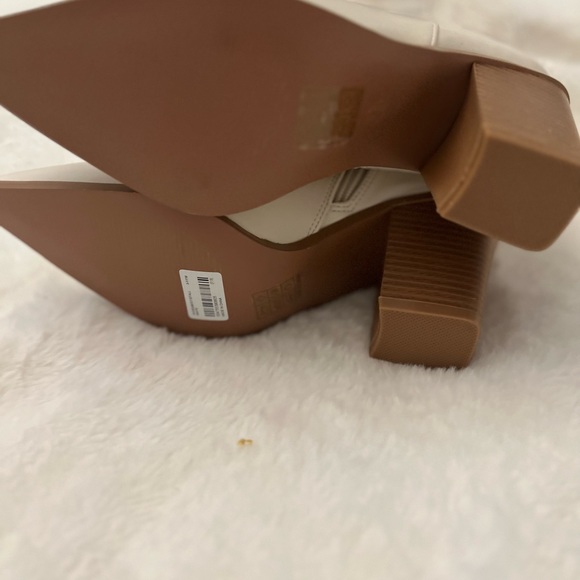 Brand new cowgirl silver boots - Picture 6 of 6